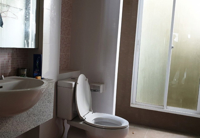 ขายทาวน์เฮ้าส์-หมู่บ้านนลิน-อเวนิว-2-รามคำแหง-144-เนื้อที่-17-ตรว-3-ชั้น-3-นอน-3-น้ำ