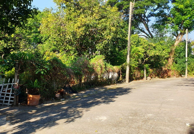 ขายที่ดิน-หมู่บ้านธารารมณ์-ซอยรามคําแหง-150-เนื้อที่-143-ตรว-ถมแล้ว