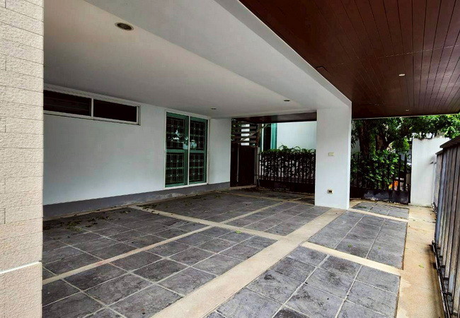 ขายบ้านเดี่ยว-หมู่บ้านเนอวานา-บียอนด์-พระราม-9-เนื้อที่-508-ตรว-3-ชั้น-4-นอน-5-น้ำ