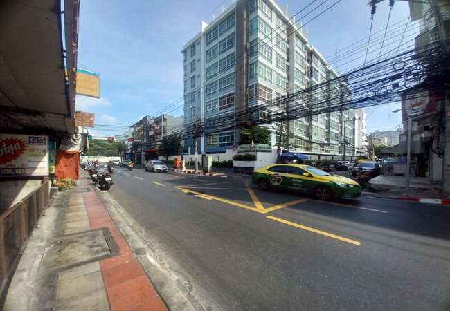 ขายคอนโด-ซีณิธ-เพลส-ห้วยขวาง-ซอยประชาราษฎร์บำเพ็ญ-14-เนื้อที่-33-ตรม-1-นอน-1-น้ำ