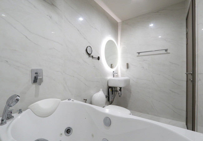 ขายคอนโด-เดอะไลน์-วงศ์สว่าง-เนื้อที่-49-ตรม-2-นอน-1-น้ำ-พร้อมอยู่