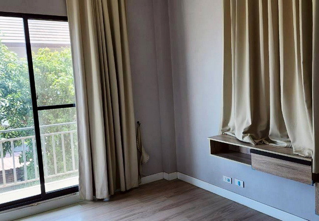 ขายบ้านเดี่ยว-หมู่บ้านลัดดาวิลล์-4-บ้านกล้วย-ไทรน้อย-เนื้อที่-1014-ตรว-2-ชั้น-4-นอน-5-น้ำ