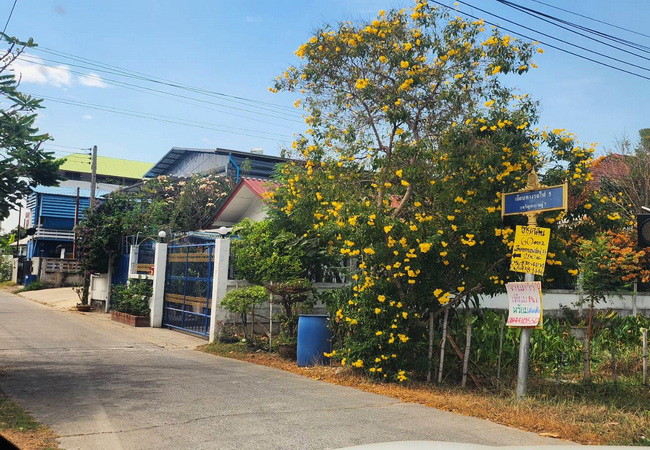 ขายที่ดิน-ซอยเจริญพร-ถนนกําแพงเพชร-6-หลักหก-เมืองปทุมธานี-เนื้อที่-112-ตรว