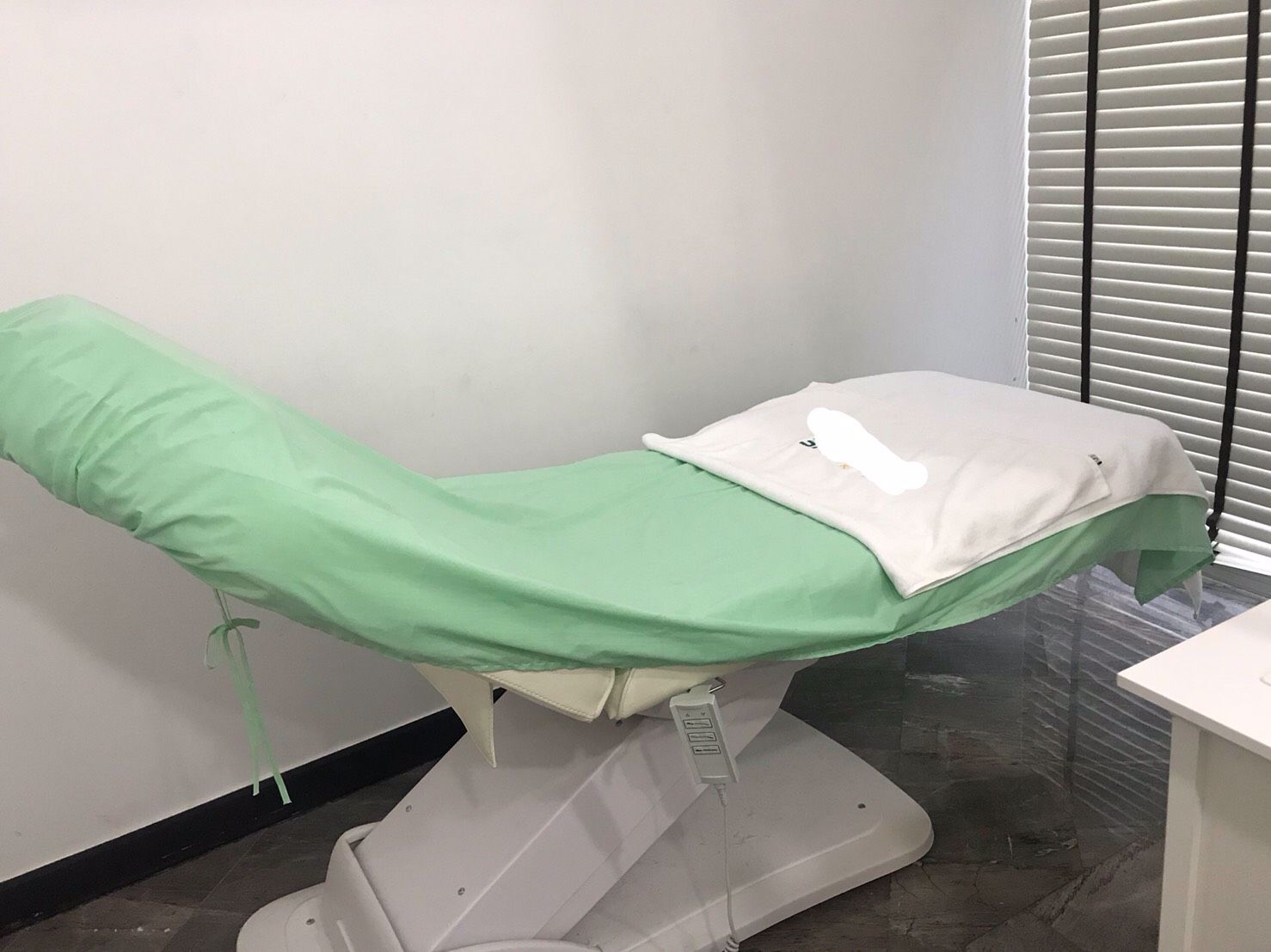 เซ้งด่วน-คลีนิกความงาม-แหล่งธุรกิจคนพลุกพล่าน-รามคำแหง-53-แขวงพลับพลา