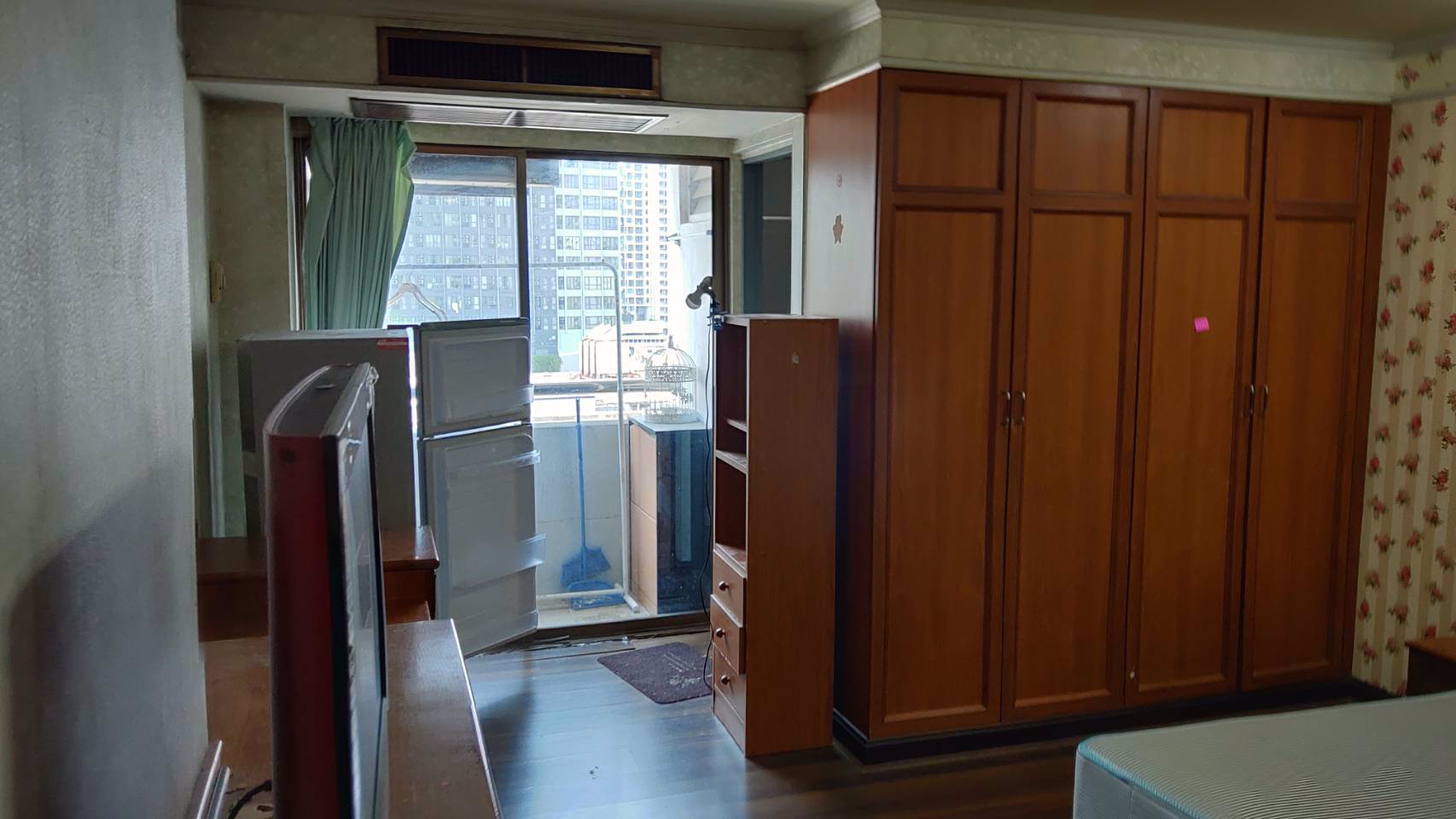 ให้เช่า-คอนโดประตูน้ำ-เพรสตีจ-พร้อมอยู่-ราคาถูก