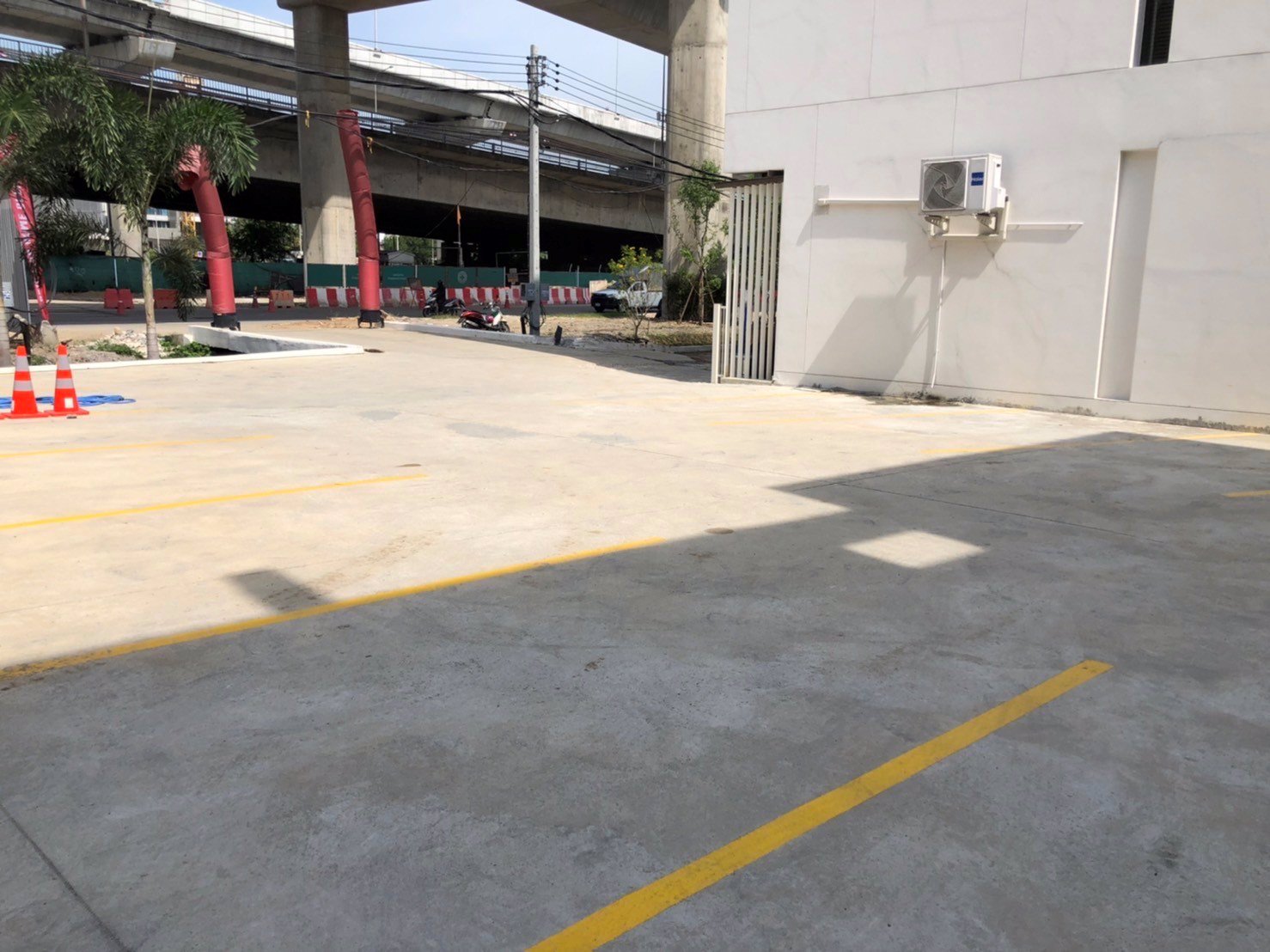 last-chanceให้เช่า-ระยะยาวอาคารพาณิชย์ใหม่-30-ปี-ไบรตัน-พระราม3-ริมถนนใหญ่รัชดาภิเษก