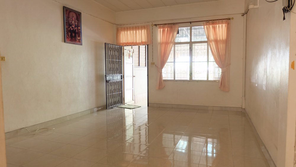 ขาย-ทาวน์เฮาส์-2-ชั้น-บางปู-20-หมู่บ้านสุขกมล-ปากน้ำ-เมืองสมุทรปราการ-ใกล้-bts-แพรกษา