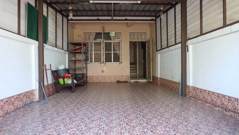 ขาย-ทาวน์เฮาส์-2-ชั้น-บางปู-20-หมู่บ้านสุขกมล-ปากน้ำ-เมืองสมุทรปราการ-ใกล้-bts-แพรกษา