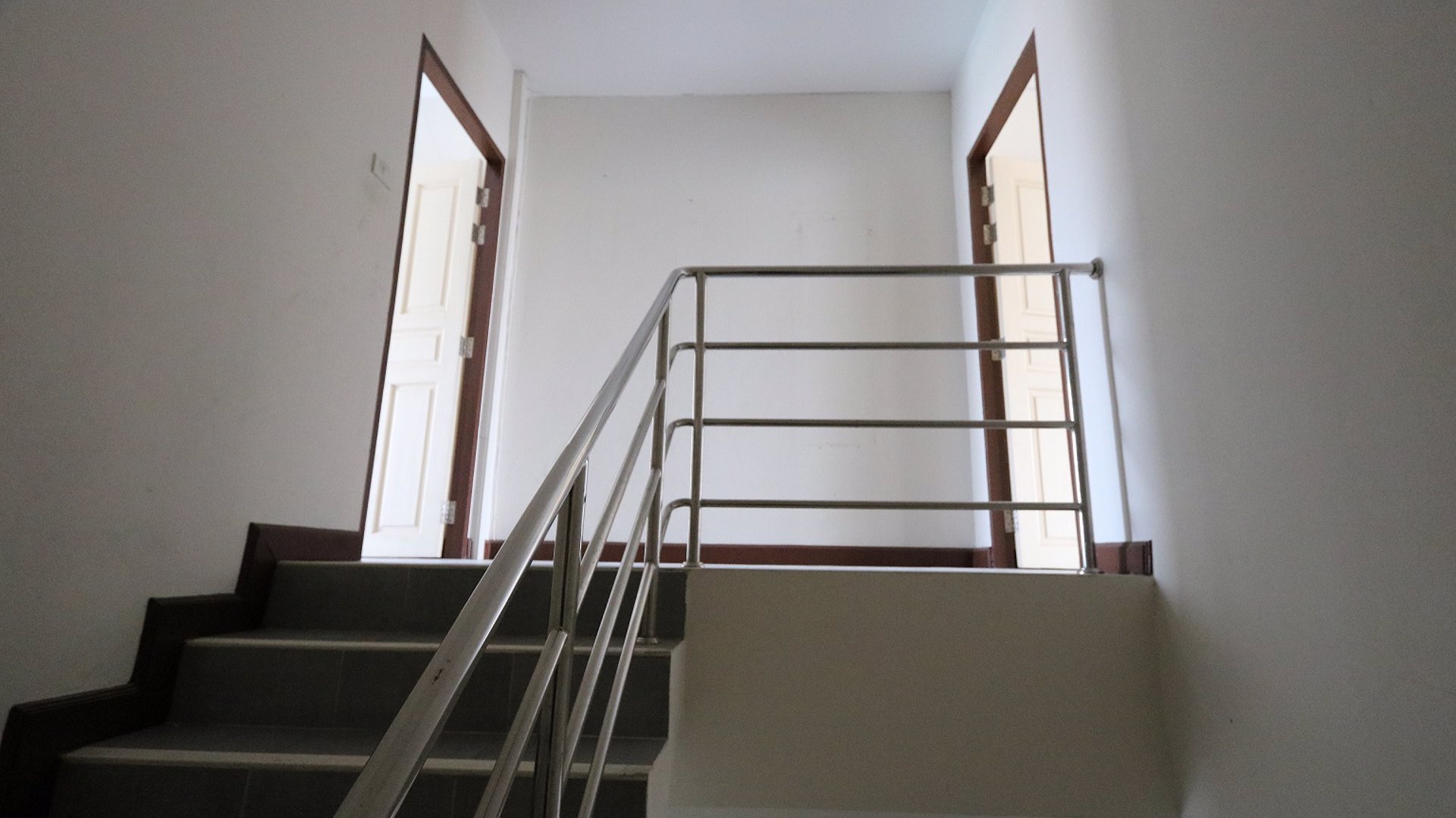 ขาย-ทาวน์เฮาส์-3-ชั้น-แบริ่ง-48-สำโรงเหนือ-สมุทรปราการ-หลังมุม-ทำเลค้าขาย-ใกล้รถไฟฟ้า