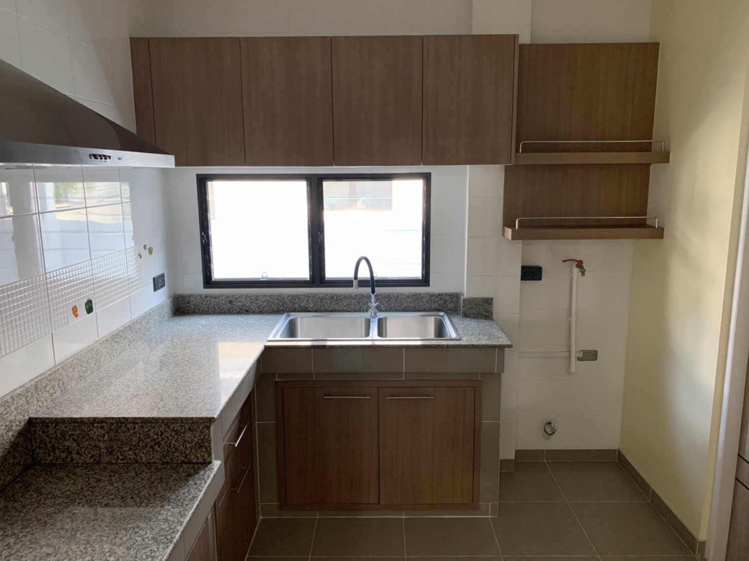 ขาย-บ้านเดี่ยว-มัณฑนา-บางใหญ่-หลังมุมนอก-ต้นโครงการ-ใกล้รถไฟฟ้าสายสีม่วง