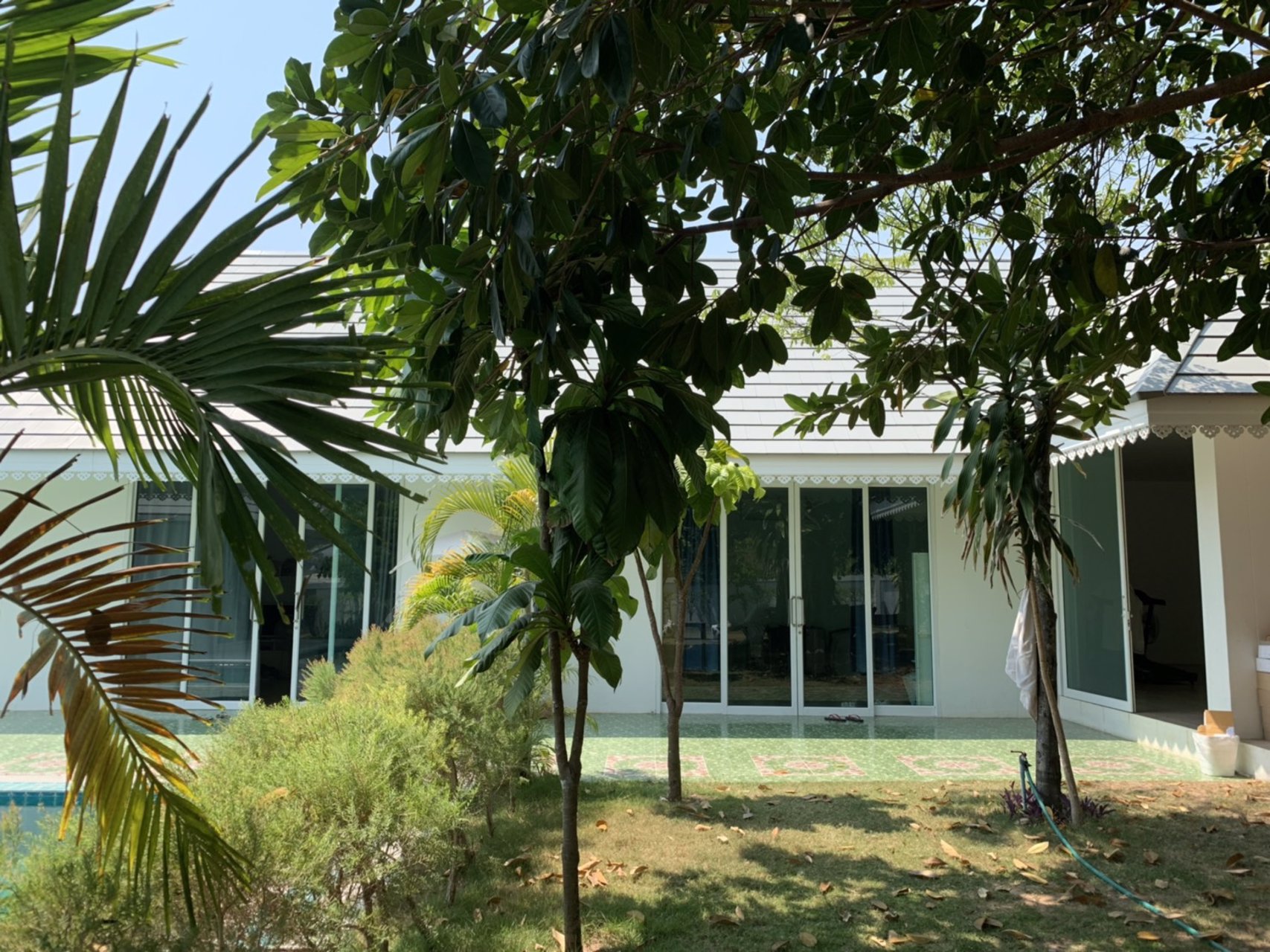 ขายบ้านหรูชั้นเดี่ยวพร้อมสระว่ายน้ำ-บรรยากาศดี-อโกสุมพิสัย-จมหาสารคาม