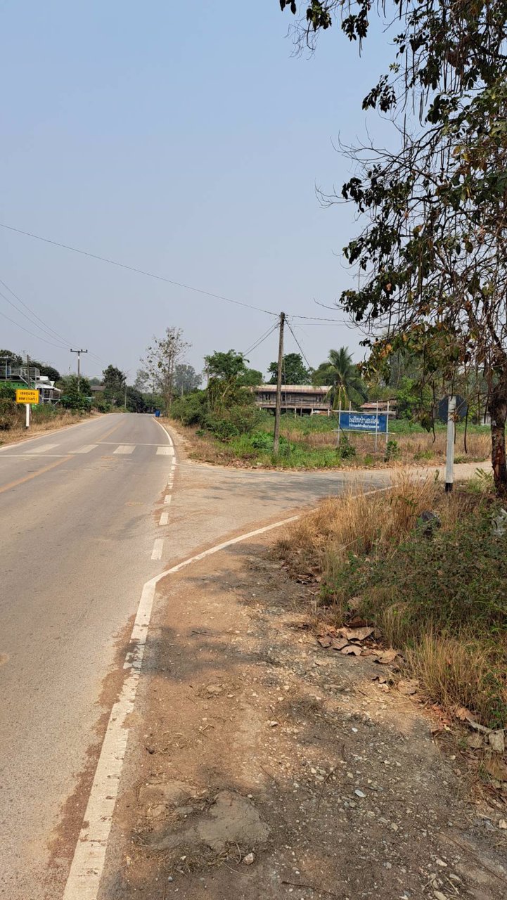 ขายที่ดินถูกมาก-ที่เป็นเนินสวยๆ-น้ำไม่ท่วม