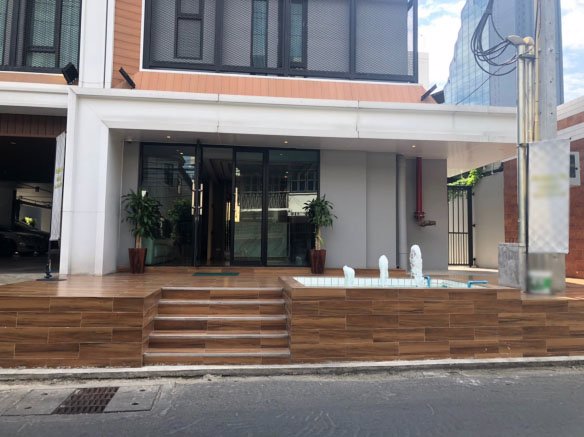 era-ให้เช่าด่วน-ร้านค้าในเซอร์วิส-อพาร์ทเม้นท์-พาราก้อน-40-ตรม-ซสุขุมวิท-31