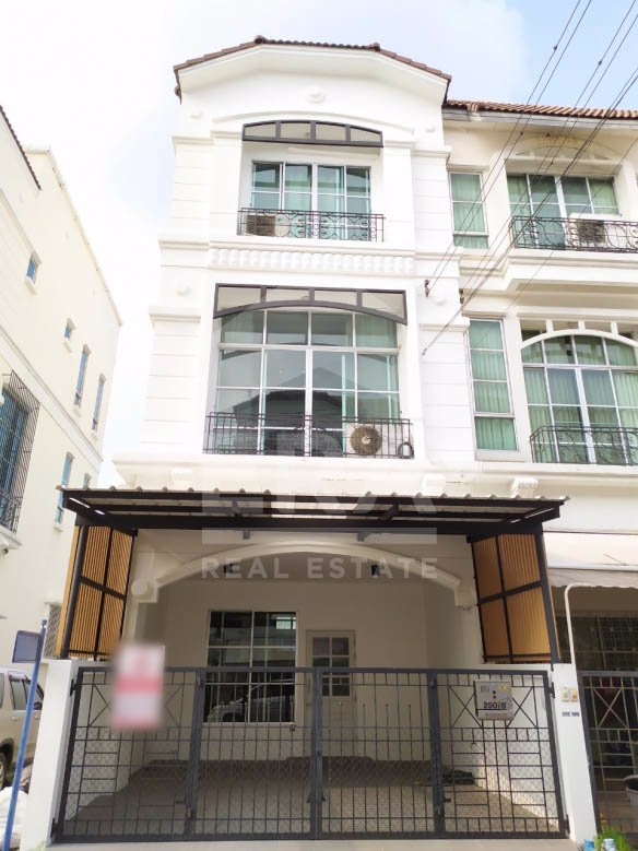 era88502-ขายด่วน-ทาวน์โฮม-บ้านกลางเมือง-213-ตรว-ลาดพร้าว-โชคชัย-4