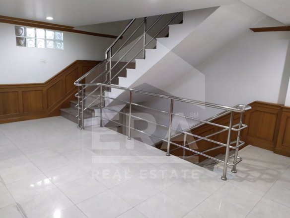 era88506-ขายด่วน-อาคารพาณิชย์-55-ชั้น-2-คูหา-เนื้อที่รวม-277-ตรว-เขตสาทร