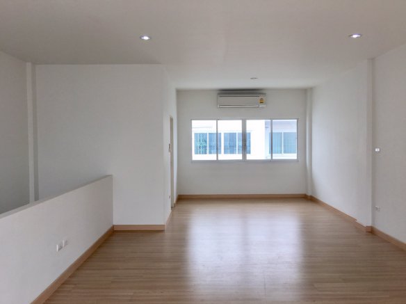 era-ขายด่วน-ทาวน์โฮม-3-ชั้น-ภณาสิริ-เรสซิเด้นซ์-เกษตร-นวมินทร์-215-ตรว-เขตลาดพร้าว-กรุงเทพฯ