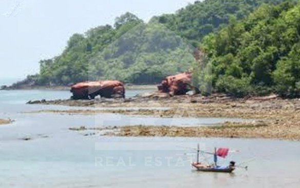 era-ขาย-ที่ดินหาดผาแดง-เนื้อที่กว่า-4-1-47-ไร่-ถ4098-อเมืองชุมพร