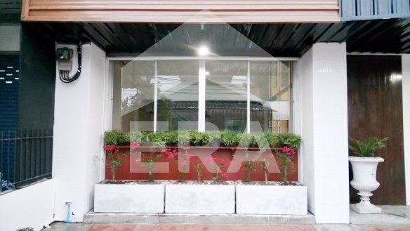 era-ขาย-เช่า-โฮมออฟฟิศ-4-ชั้นครึ่ง-42-ตรว-ซนวมินทร์-80-เขตบึงกุ่ม-กรุงเทพฯ