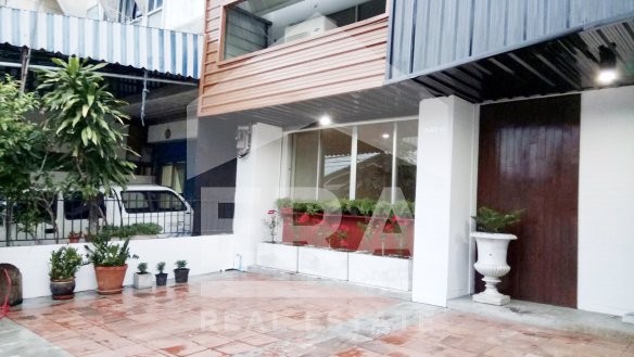 era-ขาย-เช่า-โฮมออฟฟิศ-4-ชั้นครึ่ง-42-ตรว-ซนวมินทร์-80-เขตบึงกุ่ม-กรุงเทพฯ