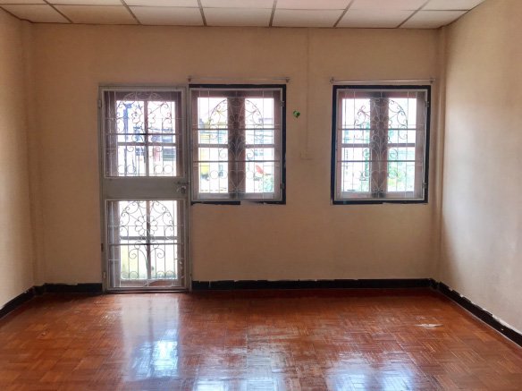 era83293-ขายด่วน-บ้านทาวน์เฮ้าส์-2-ชั้น-มขจีนุช-18-ตรว-อลาดหลุมแก้ว-จปทุมธานี