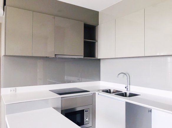 era-op256-ขาย-คอนโด-โพลิแทน-รีฟ-รัตนาธิเบศร์-5204-ตรม-อเมืองนนทบุรี