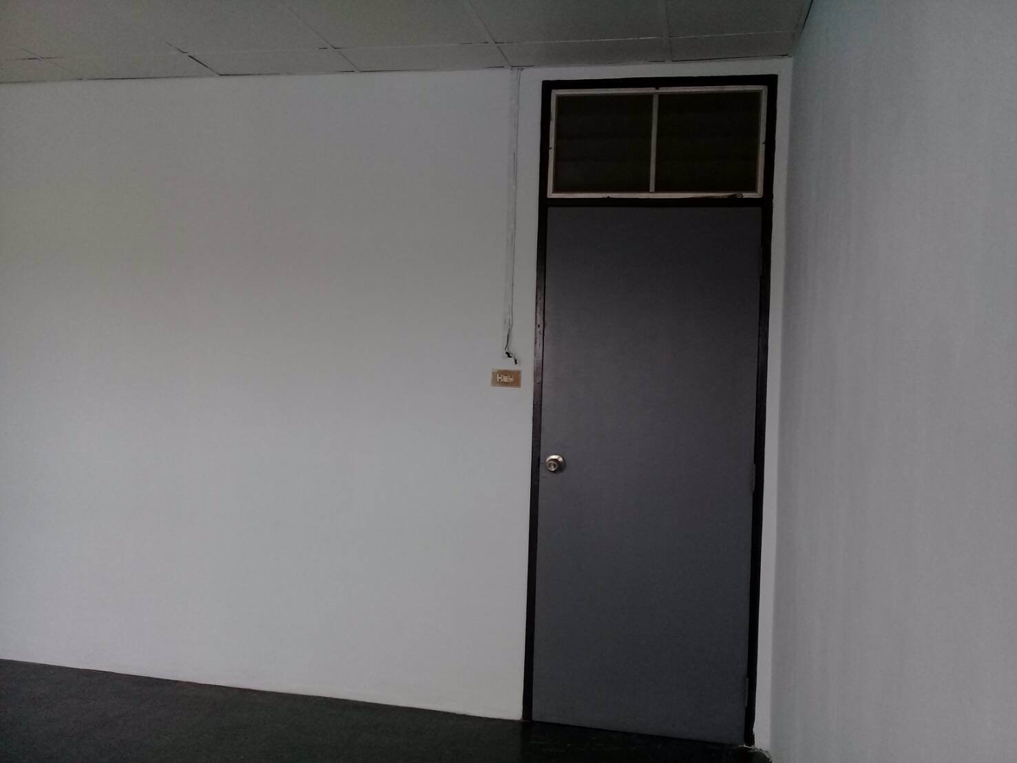 ขายทาวน์เฮาส์-2-ชั้น-เจ้าของบ้านเป็นผู้ขายเองราคา-1900000-บาท-โทรติดต่อที่เบอร์-064-1475295