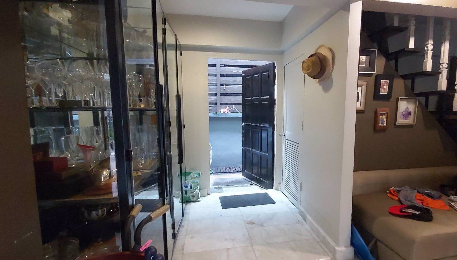 ขายทาวน์โฮม-โฮมออฟฟิศ-3-ชั้น-ตกแต่งสวย-หมู่บ้านบดินทรรักษา-ซลาดพร้าว94-วังทองหลาง-ทาวน์อินทาวน์