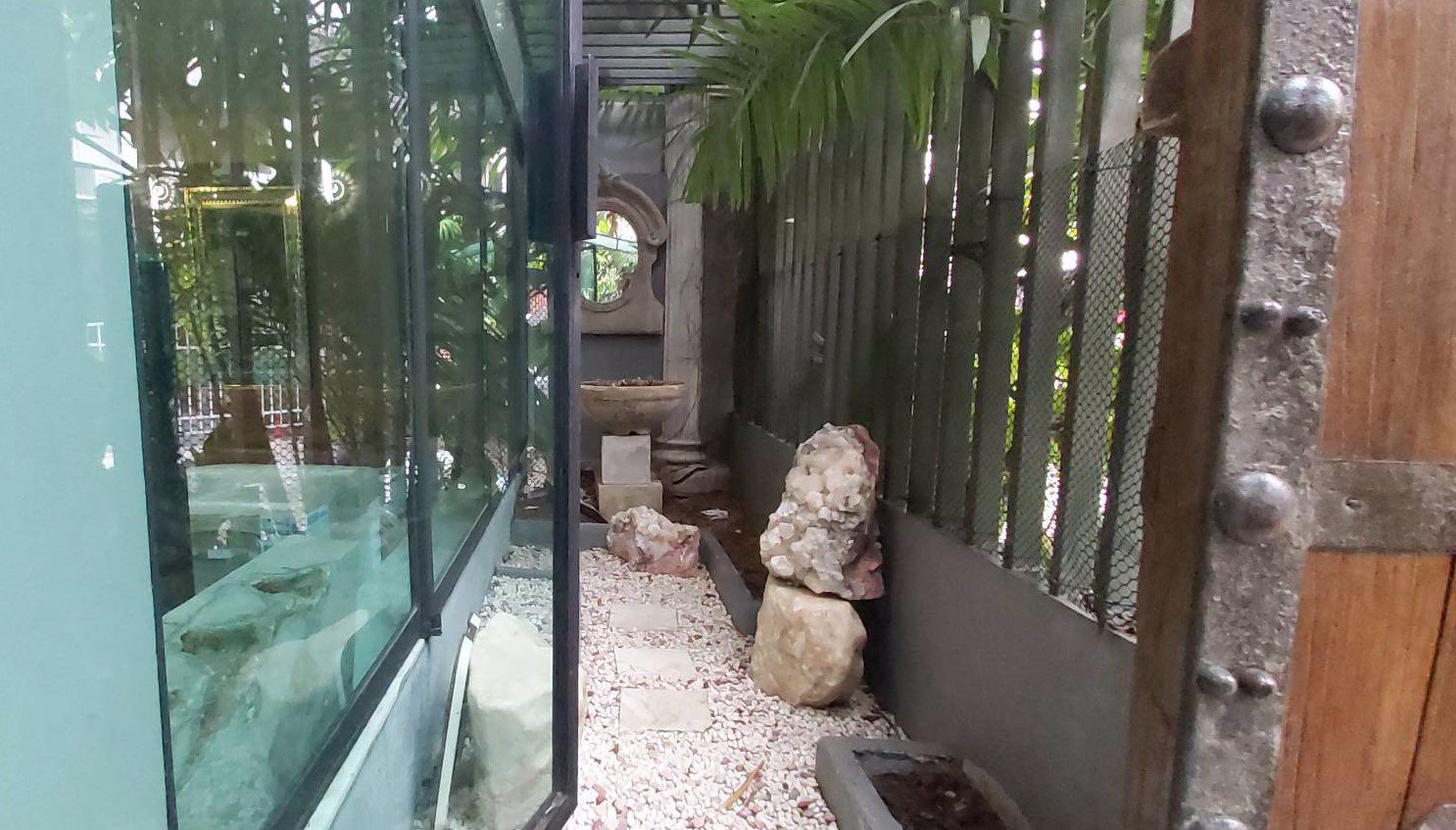 ขายทาวน์โฮม-โฮมออฟฟิศ-3-ชั้น-ตกแต่งสวย-หมู่บ้านบดินทรรักษา-ซลาดพร้าว94-วังทองหลาง-ทาวน์อินทาวน์