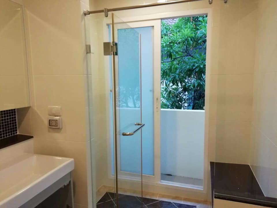 ขายด่วน-บ้าน-พร้อมที่ดิน-the-centro-rattanatibet