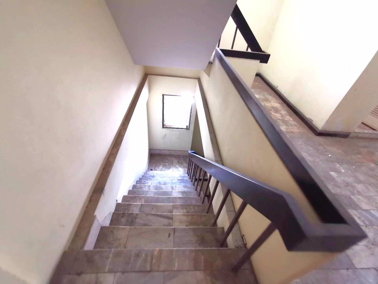 ให้เช่าอาคารพาณิชย์3ชั้น-3คูหา-ทำเลทอง-ย่านธุรกิจ-ติดถนนใหญ่-ถนนเพชรเกษม