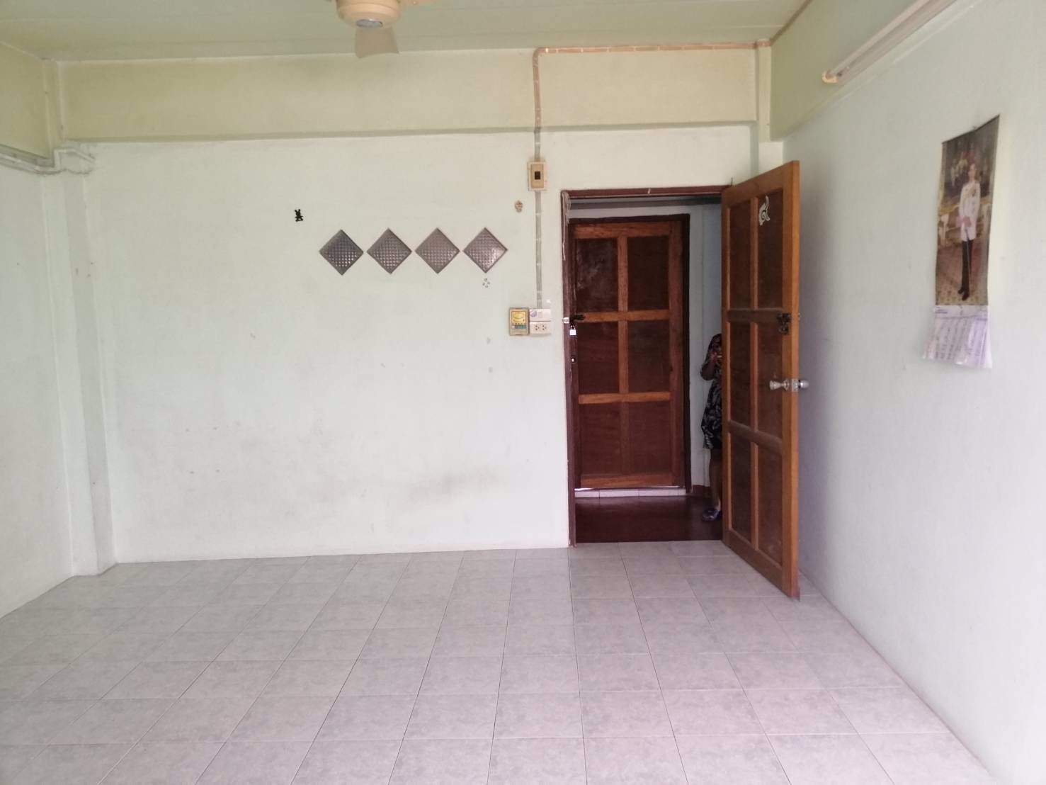 ขายด่วน-อพาร์ทเม้นท์-5ชั้น-ติดถนนสุคนธวิท-และทล3190-อกระทุ่มแบน-จสมุทรสาคร