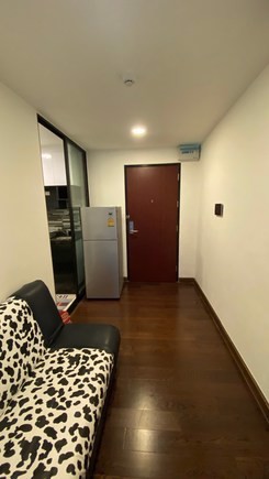 ขายด่วนคอนโดต่ำกว่าราคาโครงการใกล้รถไฟฟ้า-2-สาย-bangkok-feliz-sathorn-taksin-แบงค์คอก-เฟลิซ-สาทร-ตาก