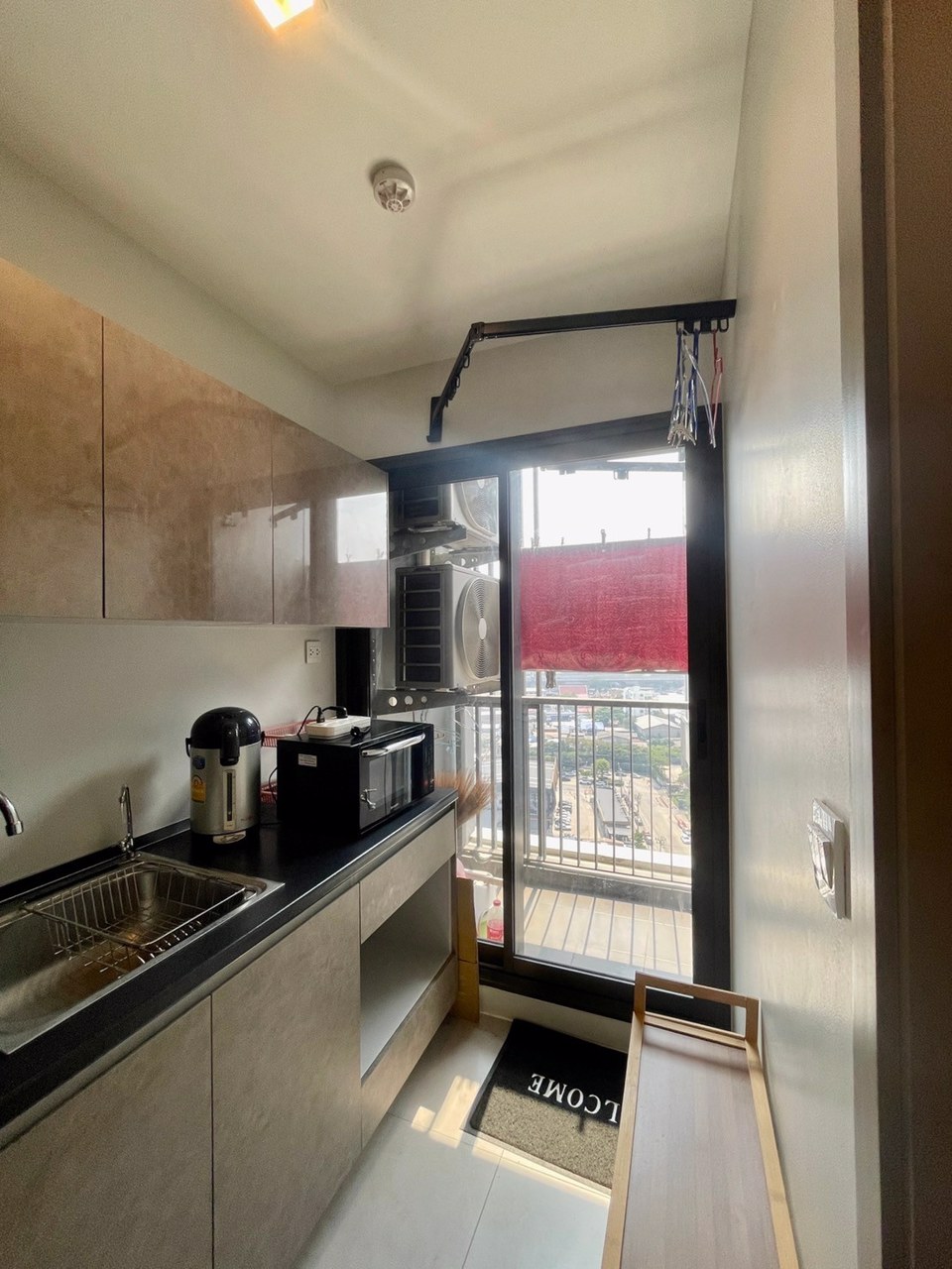 ให้เช่าคอนโด-เดอะ-โพลิแทน-อควา1ห้องนอนชั้น18อาคารb-ใกล้mrtพระนั่งเกล้า