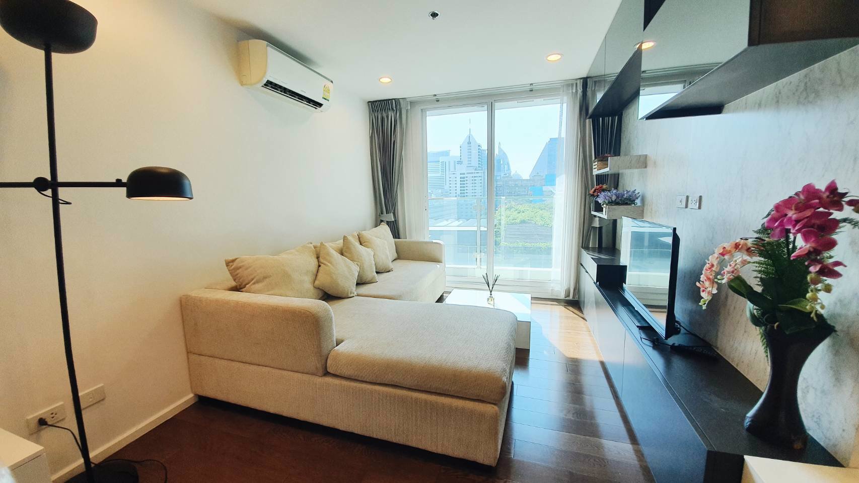 ให้เช่า-คอนโด-15-sukhumvit-residences-ติด-bts-อโศก-วัฒนา-กรุงเทพมหานคร