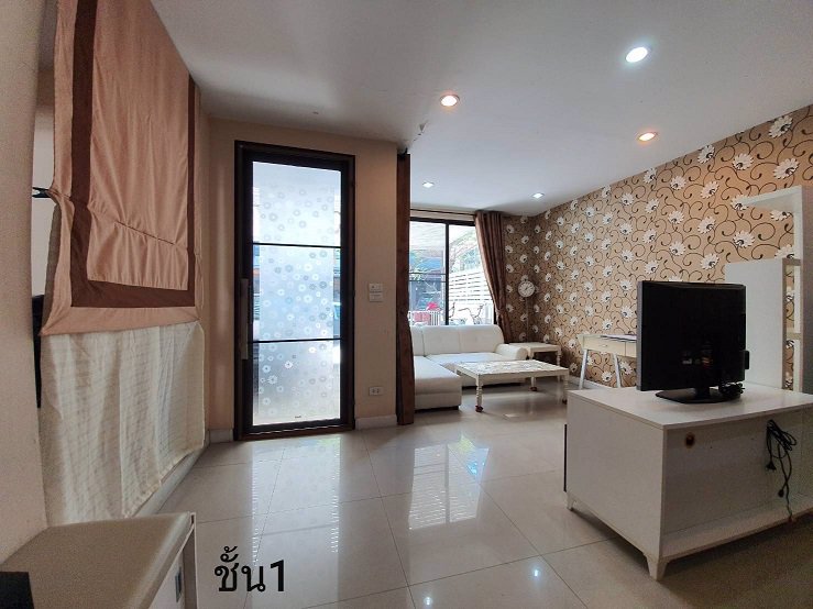 ขายบ้าน-ทาวน์โฮมส์-3-ชั้น-หมู่บ้านอารียา-ทูบี-เกษตรนวมินทร์-ลาดปลาเค้า-ลาดพร้าว-กรุงเทพมหานคร