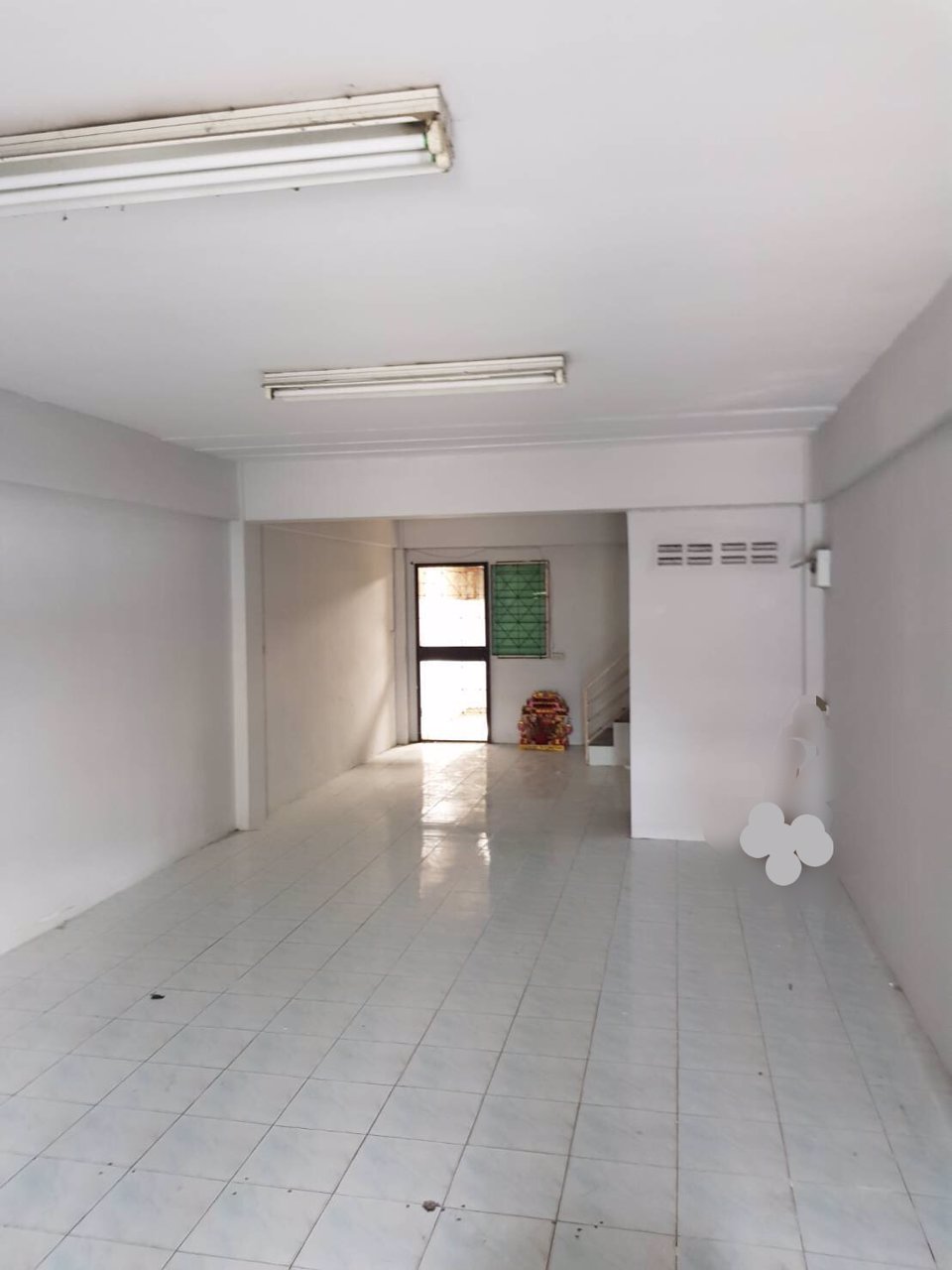 ขาย-ให้เช่า-อาคารพาณิชย์ตึกแถว-ติดถนนเศรษฐกิจ-กม12-เมือง-สมุทรสาคร