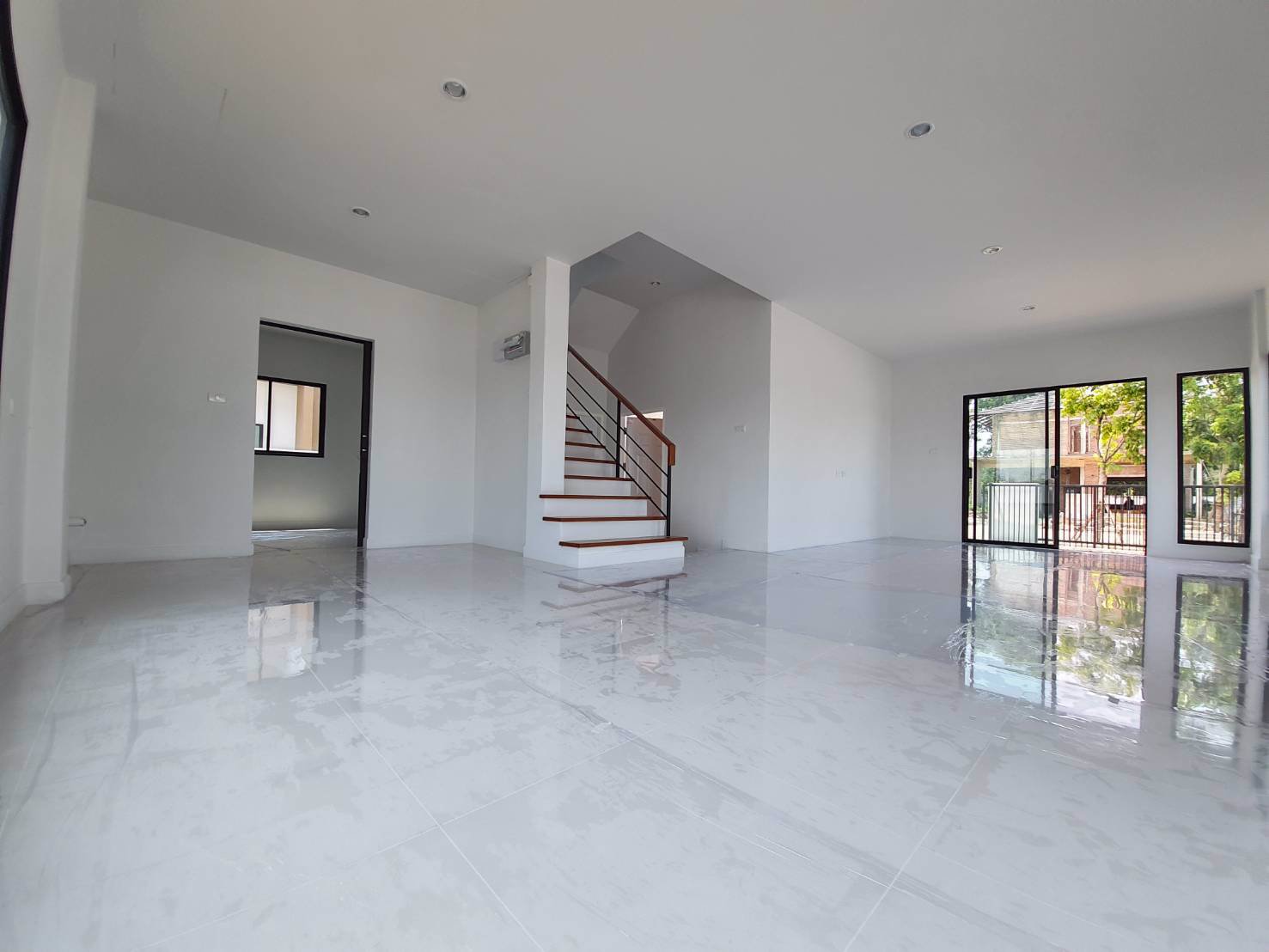 ขายบ้านเดี่ยว-2-ชั้น-บ้านใหม่-ในราคามือสอง-โครงการ-เลอมาน-ธัญญะ-รังสิต-คลอง7-ปทุมธานี