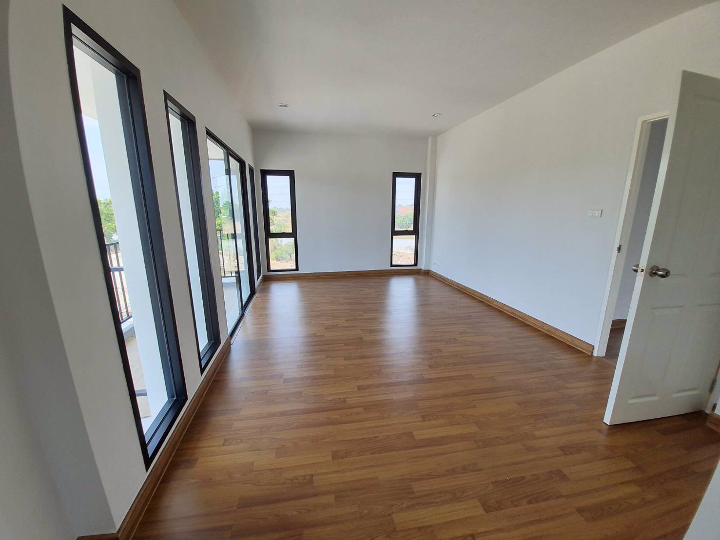 ขายบ้านเดี่ยว-2-ชั้น-บ้านใหม่-ในราคามือสอง-โครงการ-เลอมาน-ธัญญะ-รังสิต-คลอง7-ปทุมธานี