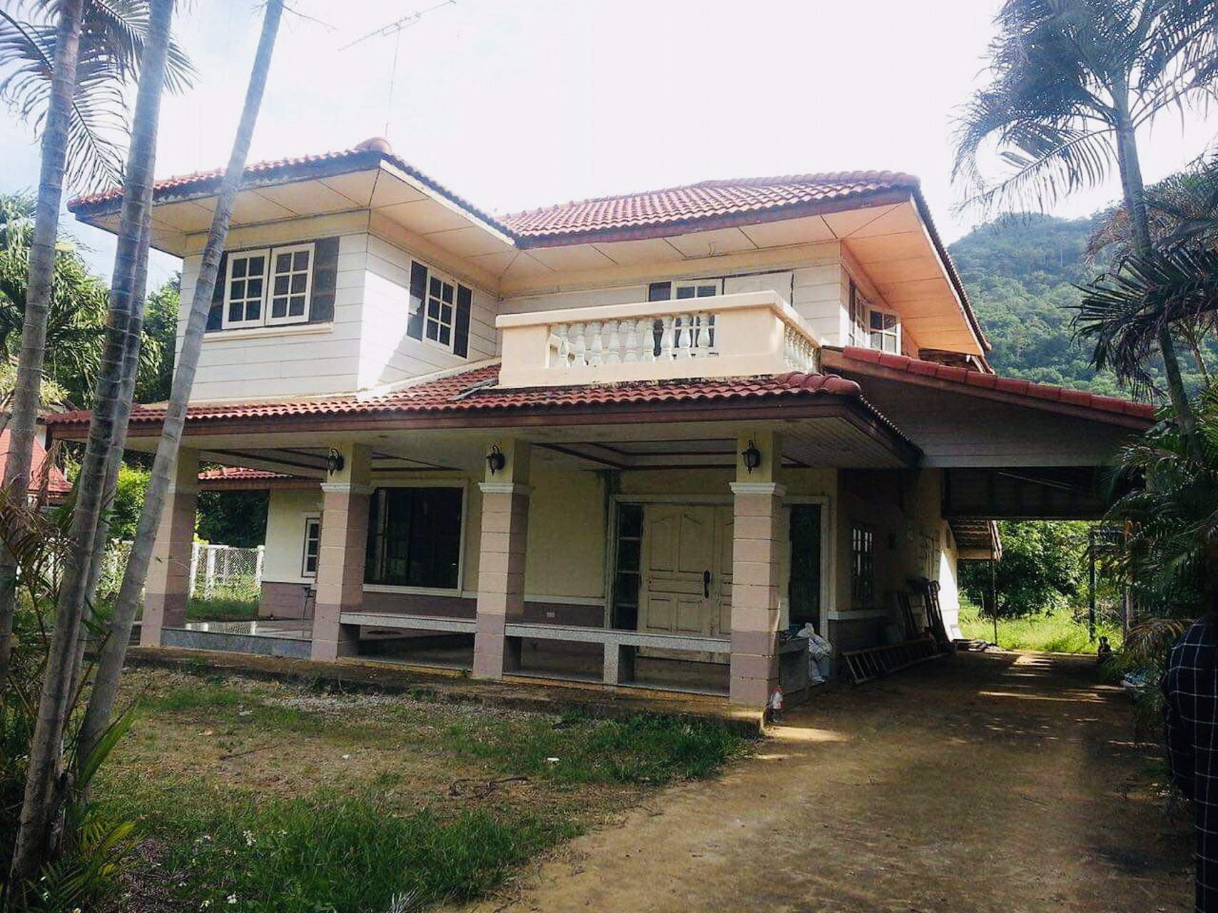 ขายที่ดินเขาใหญ่-หน้าติดถนนหลังติดเขา