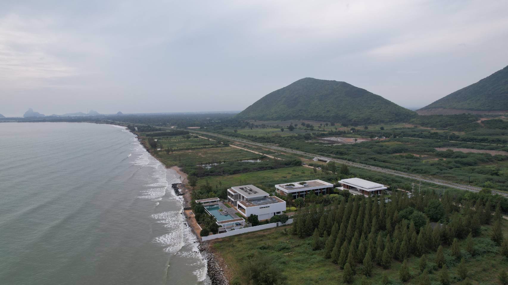 ขายที่ดิน-เนื้อที่-1-ไร่-66-ตารางวา-วิวทะเล-ติดภูเขา