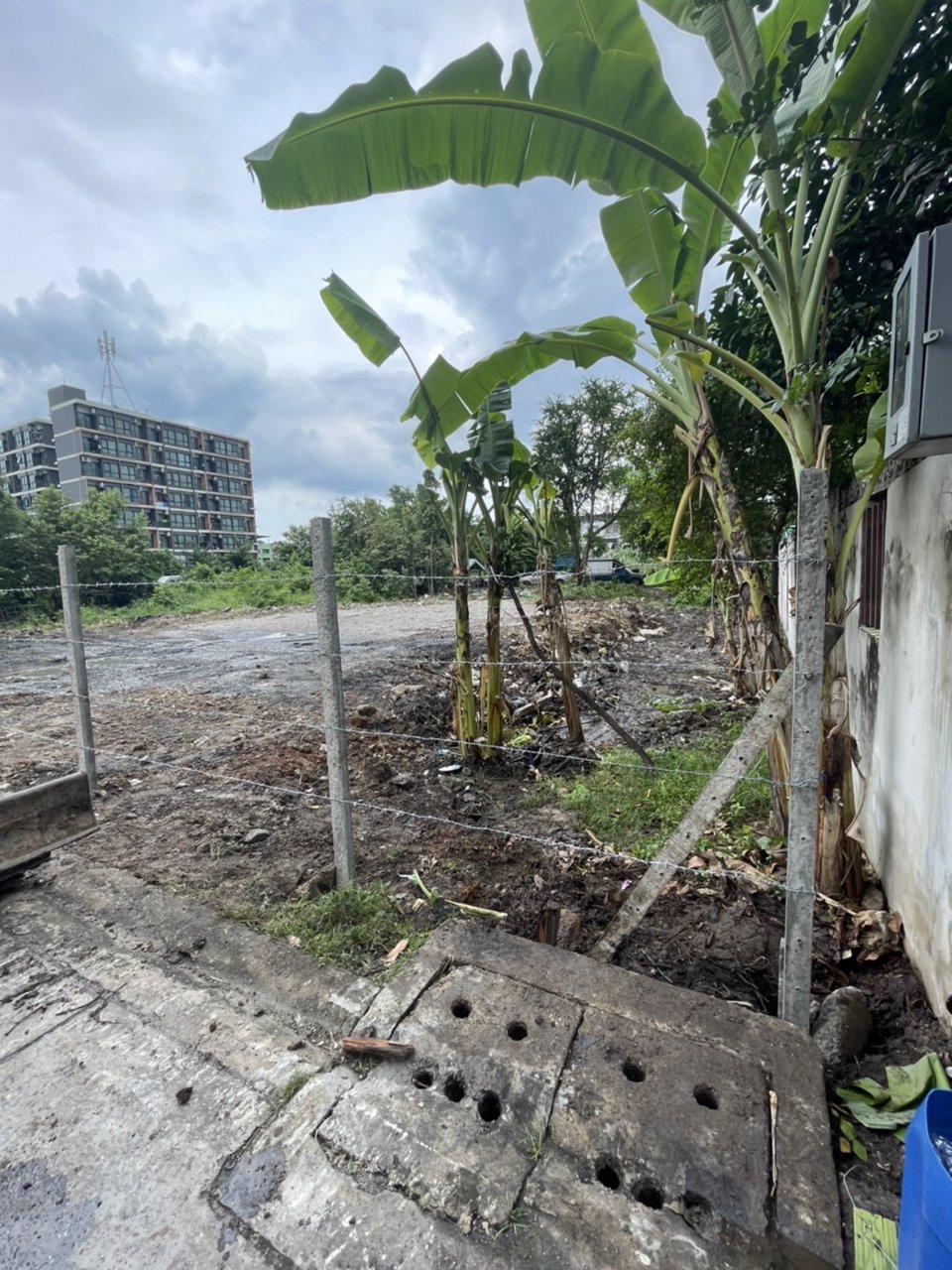 ขายที่ดินแปลงสวยสี่เหลี่ยมผืนผ้า-ขนาด-400-ตรว