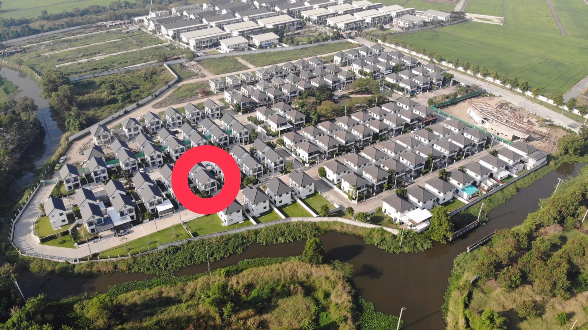 ขายบ้านแฝด-โมดิวิลล่า-บางนา