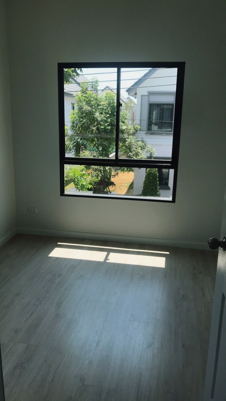 ขายบ้านแฝด-โมดิวิลล่า-บางนา