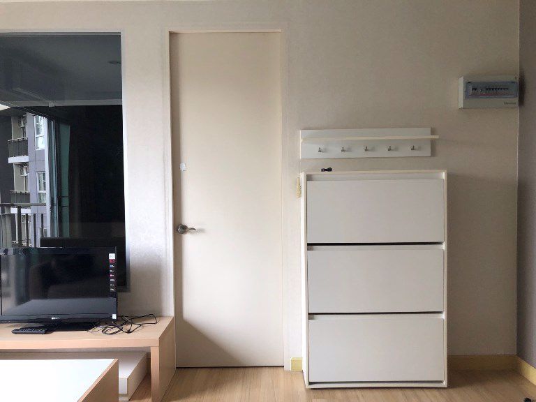 ให้เช่าคอนโด-1-ห้องนอน-บรรยากาศรีสอร์ท-พร้อมเฟอร์นิเจอร์-เดอะ-พาร์คแลนด์-ศรีนครินทร์-เลคไซด์