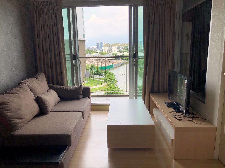 ให้เช่าคอนโด-1-ห้องนอน-บรรยากาศรีสอร์ท-พร้อมเฟอร์นิเจอร์-เดอะ-พาร์คแลนด์-ศรีนครินทร์-เลคไซด์