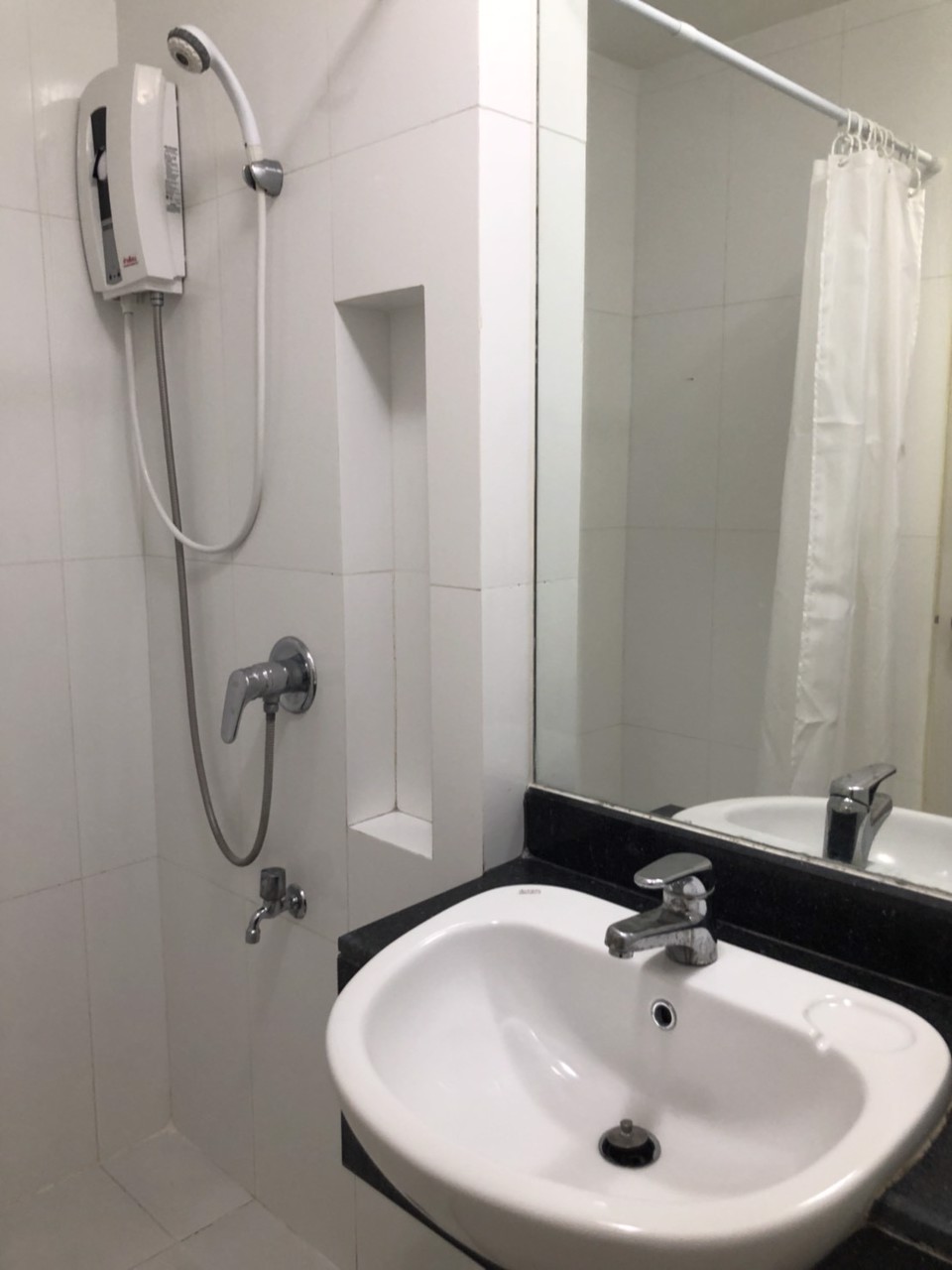 ให้เช่าคอนโด-1-ห้องนอน-บรรยากาศรีสอร์ท-พร้อมเฟอร์นิเจอร์-เดอะ-พาร์คแลนด์-ศรีนครินทร์-เลคไซด์