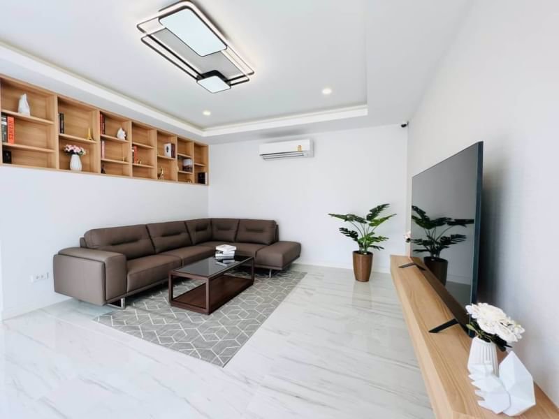 beand-new-pool-villa-nordic-style-in-chiangmai