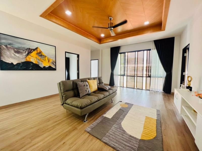 ขายบ้านสร้างใหม่-บ้านหรูพูลวิลล่าหางดง-เชียงใหม่-เดินทางสะดวก