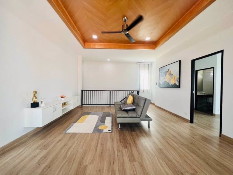 ขายบ้านสร้างใหม่-บ้านหรูพูลวิลล่าหางดง-เชียงใหม่-เดินทางสะดวก