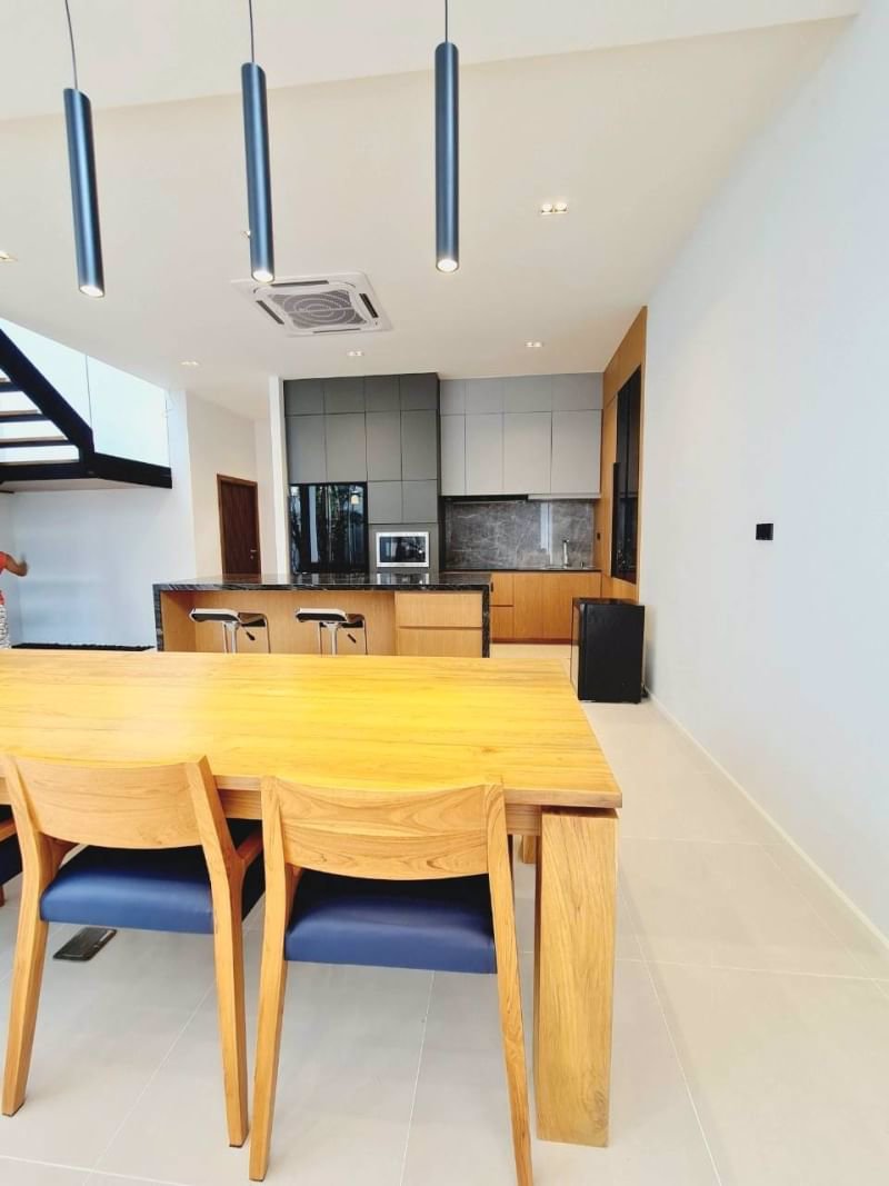 เชียงใหม่-ลักชัวรี่-พูลวิลล่าทันสมัยสร้างเสร็จใหม่พร้อมขาย